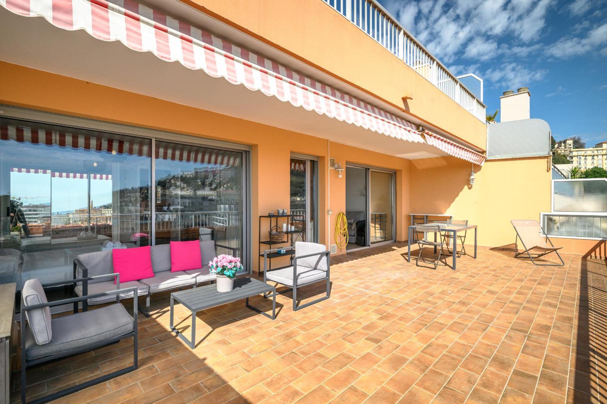 'L'Alicante Proche' Gare, Terrasse, Vue Mer Menton Exterior foto